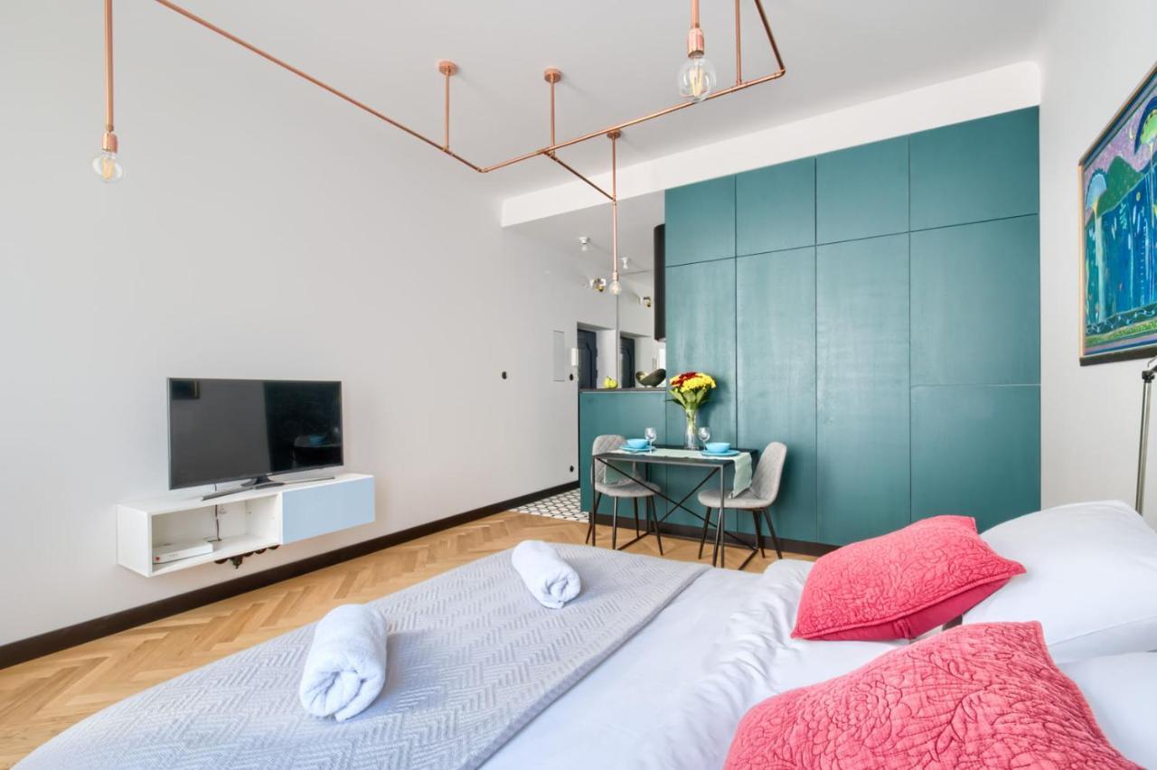 P&o Serviced Old Town Square Studio Apartment Warsaw