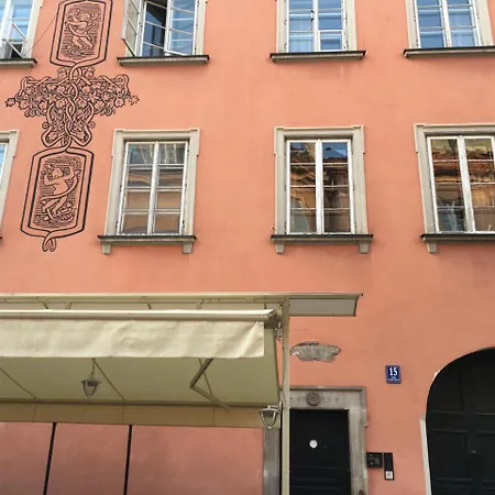 P&O Serviced Apartments Old Town Square Studio Warsaw Exterior photo