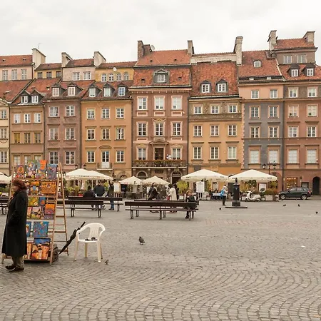 P&O Serviced Apartments Old Town Square Studio Warsaw Exterior photo