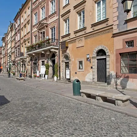P&O Serviced Apartments Old Town Square Studio Warsaw Exterior photo
